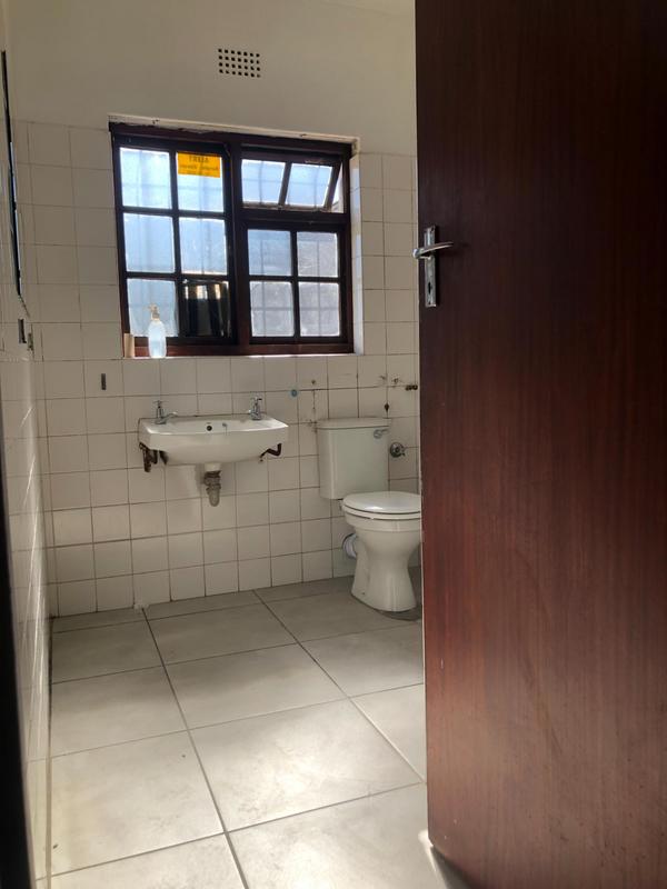 To Let 1 Bedroom Property for Rent in Hazendal Western Cape